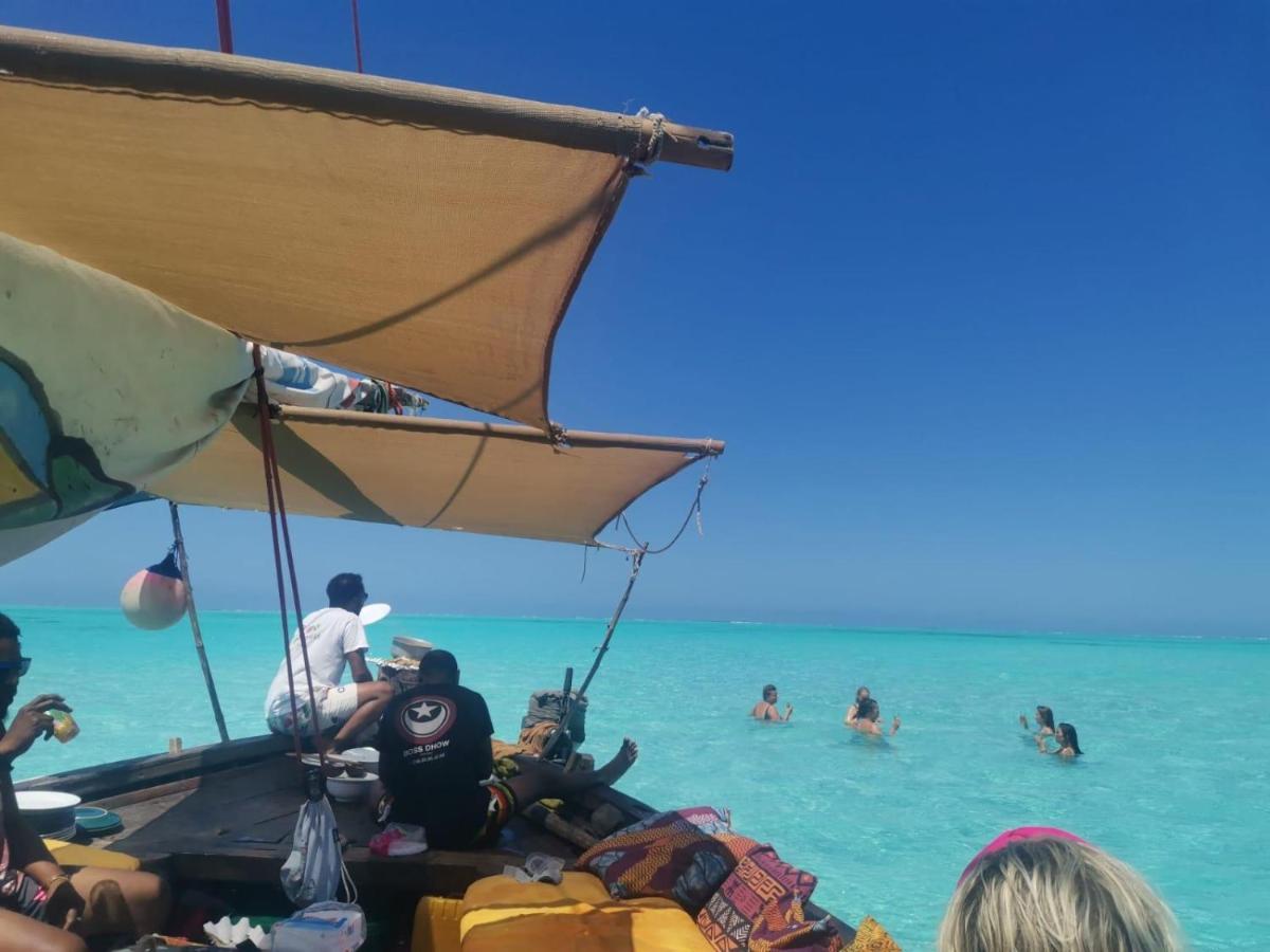 Blue Palm Zanzibar Acomodação com café da manhã Bwejuu Exterior foto