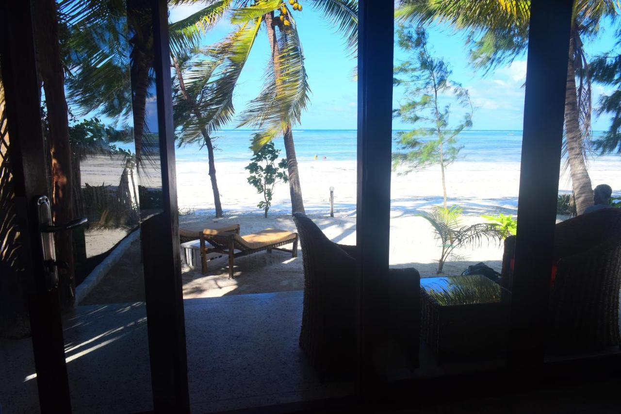 Blue Palm Zanzibar Acomodação com café da manhã Bwejuu Exterior foto